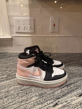 Women’s Nike Air Jordan 1 Elevate High Atmosphere Pink DN3253-061 Size 6